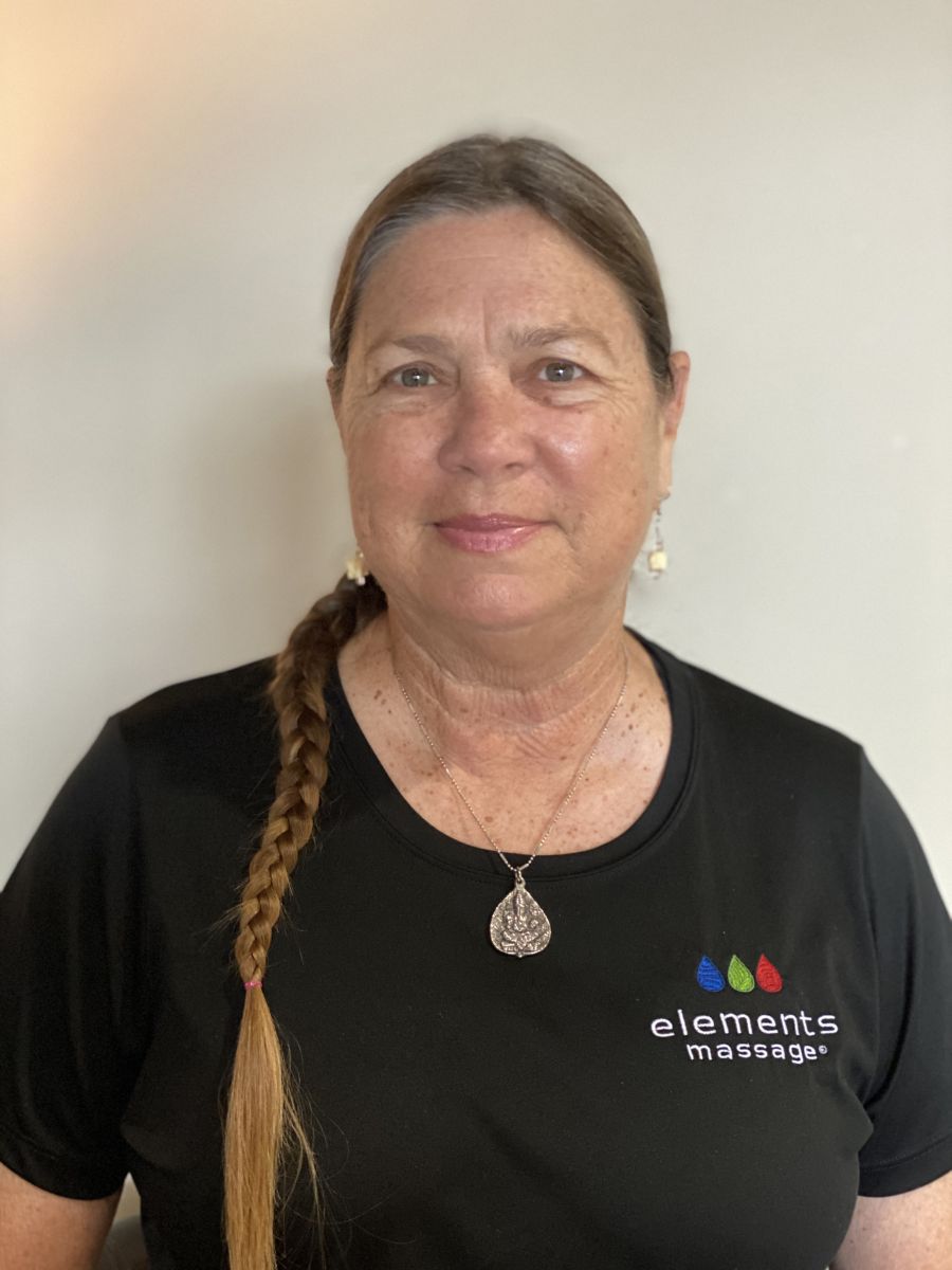 melanie simpson at elements studio